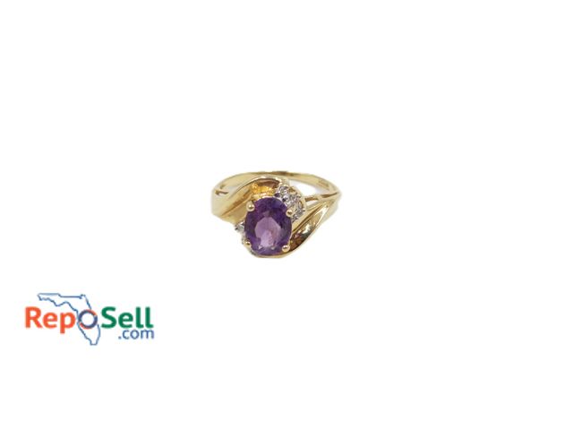 Lot 31-1009 - 14K Yellow Gold Amethyst Ring Size 5.25 - 3.02g total