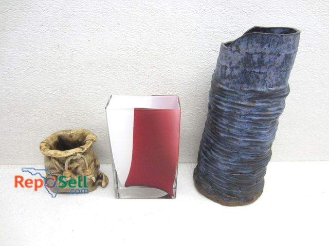 Lot 31-6318 - (3) Vases, Tallest Is 12.5"