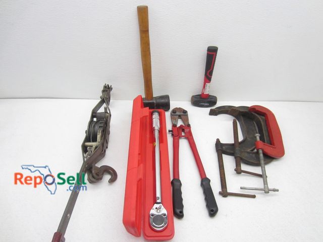 Lot 31-6320 - Tool Lot: C-Clamps, Hammers, Torque Wrench etc