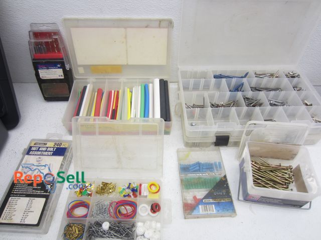 Lot 31-9179 - Tote of Hardware and Screws