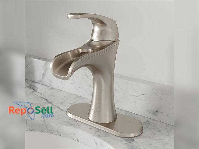 Lot 31-9271 - New Pfister Jaida Brushed Nickle Bathroom Faucet #LF-042-JDKK - 1st pic is representation of item