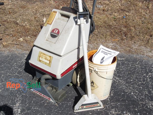 Lot 31-2130 - Advance Carpet Cleaner with wand and bucket of hose/accessories