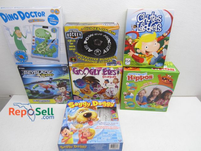 Lot 31-2085 - (7) Kids Games: Hungry Hippos, Dino Doctor, Chutes &amp; Ladders, etc.