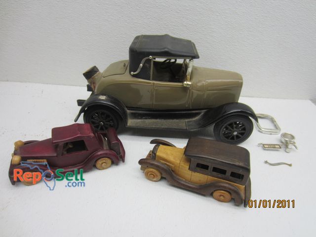 Lot 31-5172 - Vintage Car Lot, Beam Liquor Bottle (empty) &amp; (2) Carved Wood Vehicles