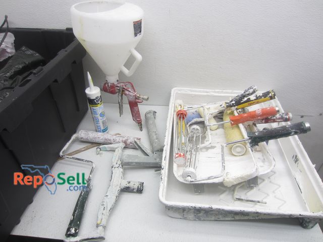Lot 31-7175 - Painting Supplies: Texture Sprayer, Heat Gun, Rollers, Paint Trays, etc - BRING TOTE