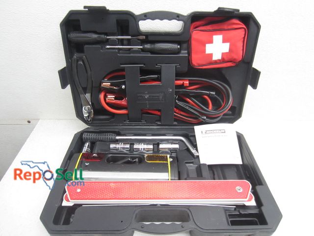 Lot 31-6336 - Michelin Roadside Kit