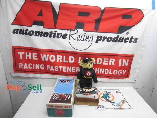 Lot 31-5449 - Racing Accessory Lot, Texaco, Dolphins, Havoline Bear