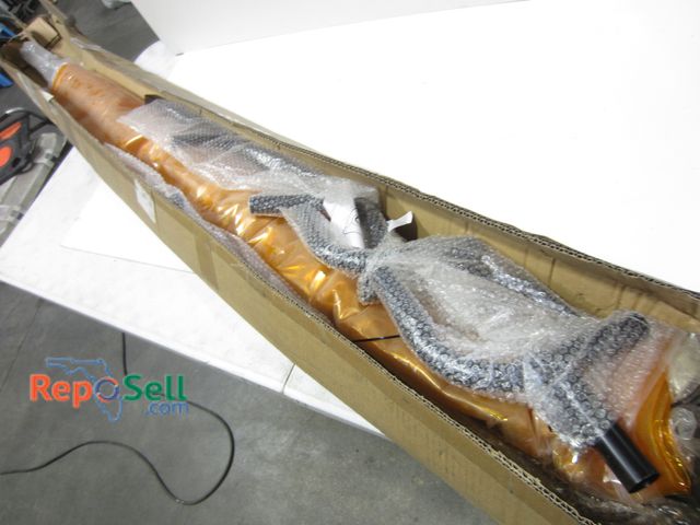 Lot 31-8101 - Welding Screen - Missing (2) Bars - Please Inspect