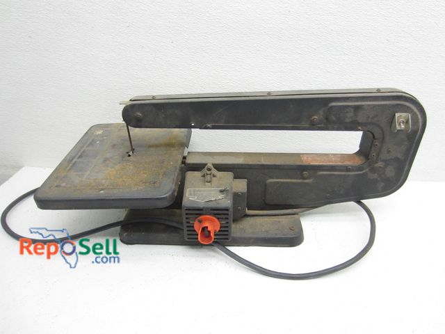 Lot 31-9539 - Craftsman Scroll Saw - Powers On