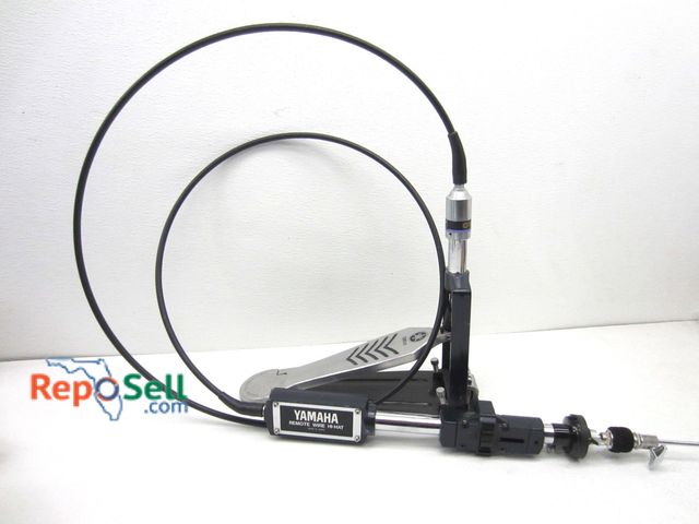 Lot 31-6256 - Yamaha Remote Hi-Hat w/6' Cable #WH5860