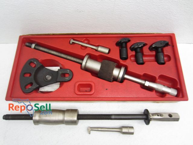 Lot 31-5472 - Snap-On Body Working Tools