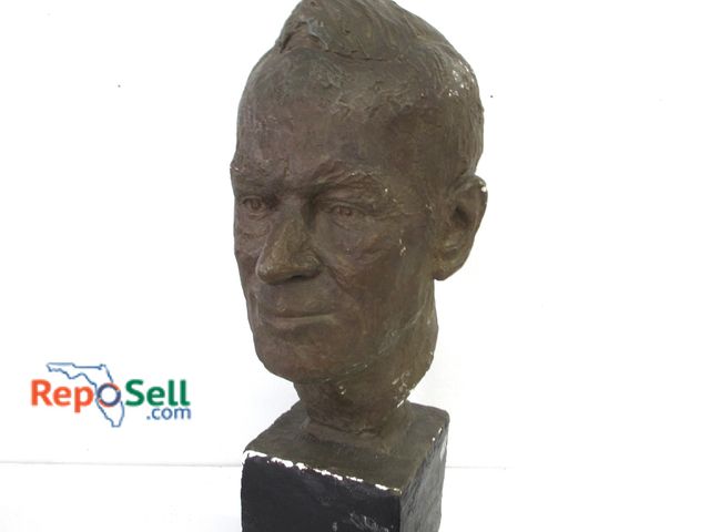 Lot 31-1078 - Vintage 1940 Bust; 22"h; Signed Haup