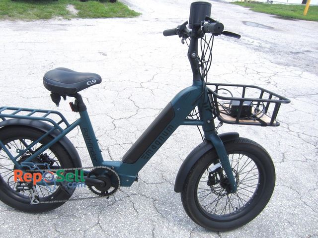 Sept 2nd Online Auction Online Bidding Warehouse Auction*Catalog Complete*