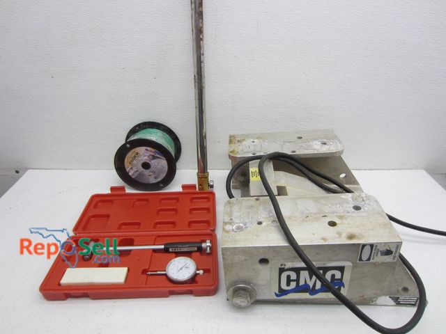 Lot 31-3522 - Aluminum Jack Plate, 8 Gauge Marine Ground Wire, etc.