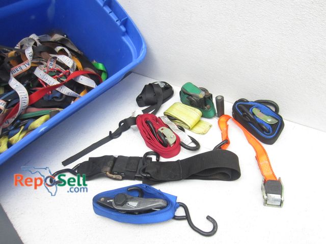Lot 31-7104 - Tote Of Ratchet Straps