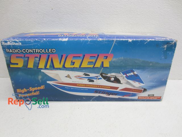 Lot 31-1360 - Stinger RC Boat in Box
