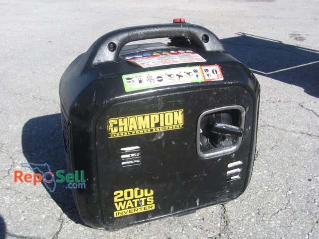 Lot 31-7224 - Champion 2000W Inverter/Generator - Ran When Tested/Off Switch Broken