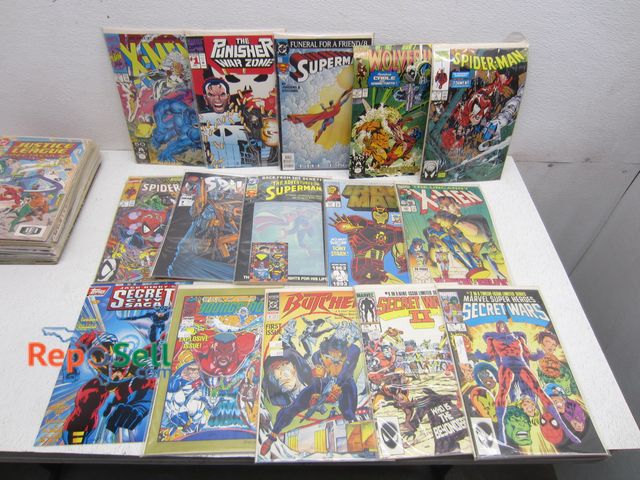 Lot 31-5453 - Approx (50) Vintage Comics: Superman, X Men, Spawn, Spiderman, etc.