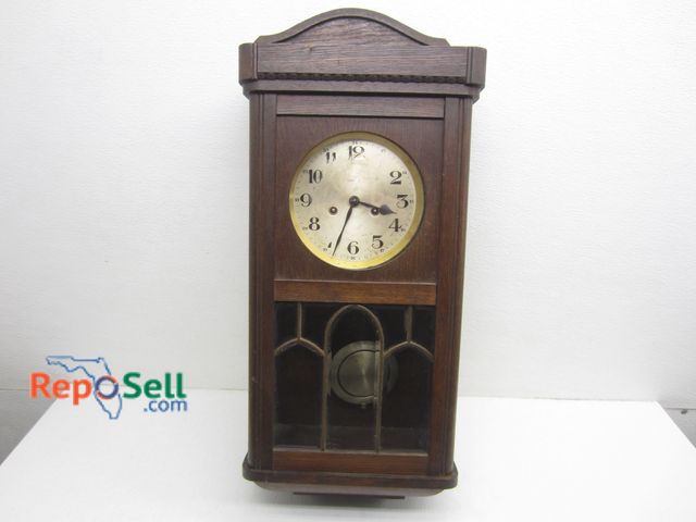 Lot 31-4109 - Gustave Becker Wall Clock w/Key