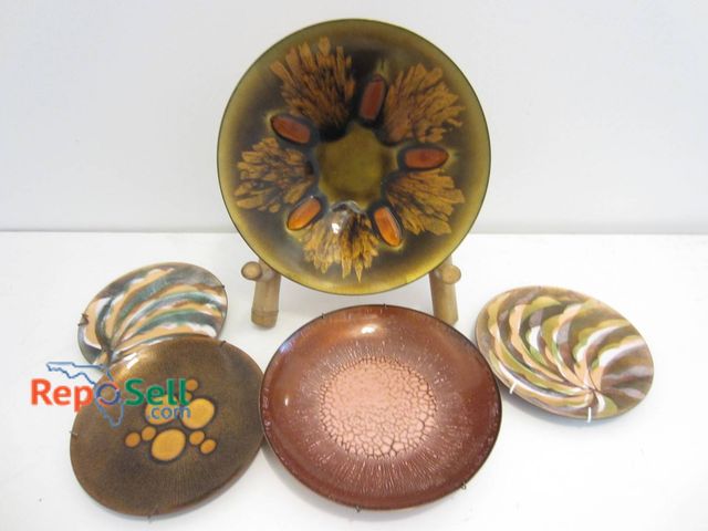 Lot 31-9070 - Five Ceramic Plates Featuring Vivid Abstract Patterns And Unique Textures. One Wood Stand