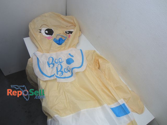 Lot 31-3228 - Blow-Up Costumes: Baby Boy &amp; Girl - Untested/Needs To Be Wired Together
