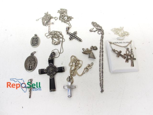 Lot 31-6038 - Lot of .925 Religious Jewelry - 37g total