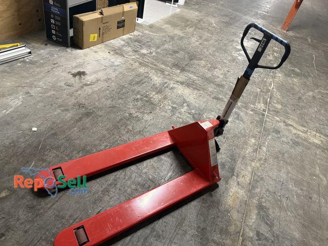 Lot 31-3116 - Pallet Jack