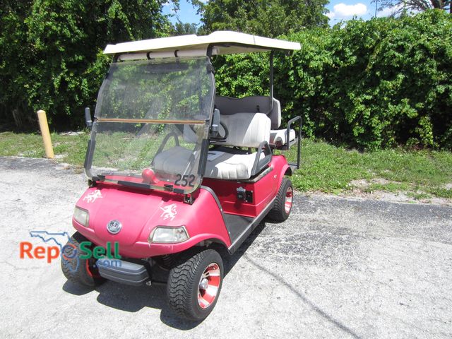 Lot 31-5388 - 2018 Evolution Electric 4-Seater Golf Cart #ZEV LDT1 With Original Receipt, Owners Manuel And Chargi...