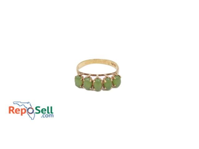 Lot 31-7018 - 14K Yellow Gold Emerald Ring Size 6.25 - 2.2g total