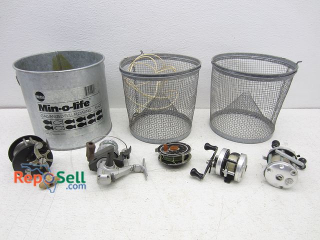 Lot 31-6430 - Fishing Lot: (5) Reels And (3) Minnow Buckets - Abu Garcia, South Bend, Zebco etc