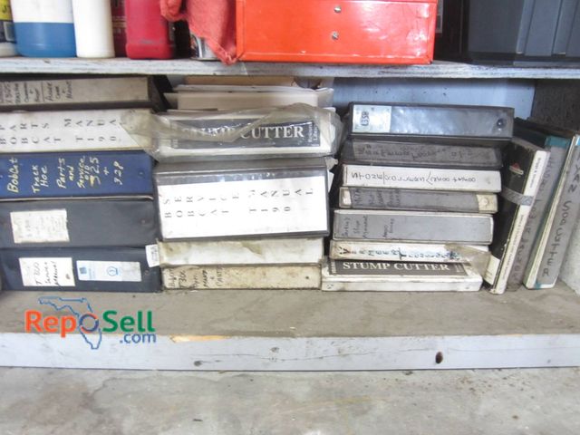 Lot 31-1264 - Equipment Manuals And Binders, Including Documents For Stump Cutters And Other Machinery. Labels Ind...