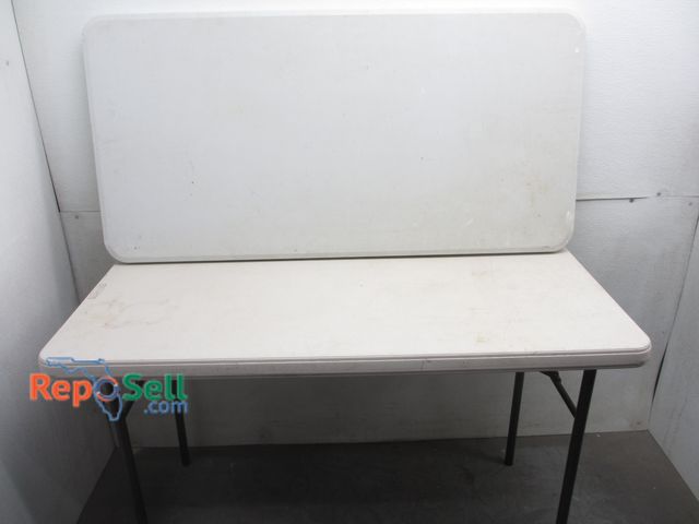 Lot 31-3229 - (2) 4' x 2' Folding Tables (only legs fold)