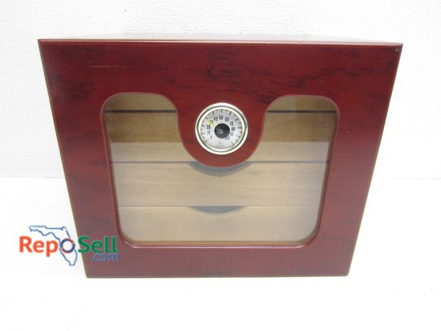 Lot 31-3448 - Humidor With (4) Shelves