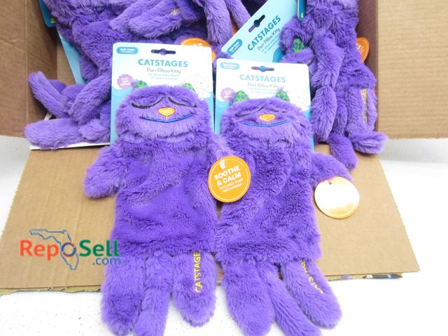Lot 31-9114 - (12) New CatStages Purr Pillows