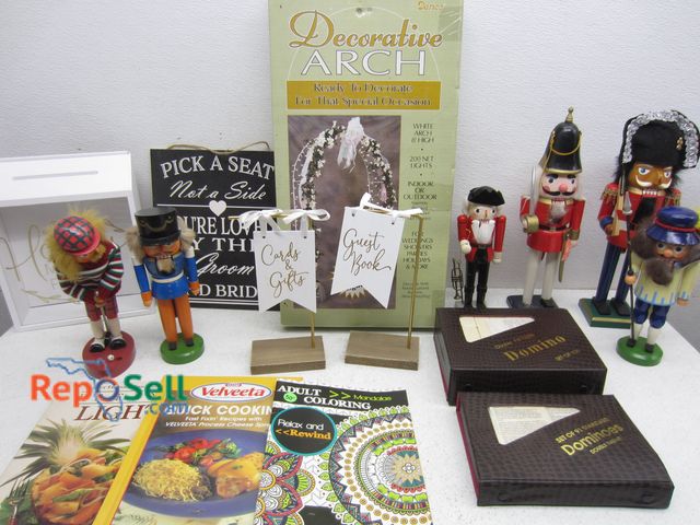 Lot 31-5383 - Estate Lot: (6) Nutcrackers, (2) Comino Sets, Wedding Access, etc.