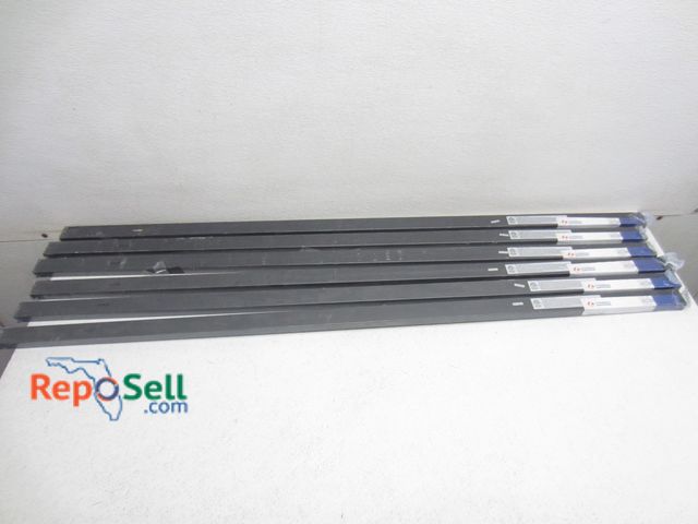 Lot 31-9044 - (6) Lithonia 4' black track sticks for light fixtures, shelf pull