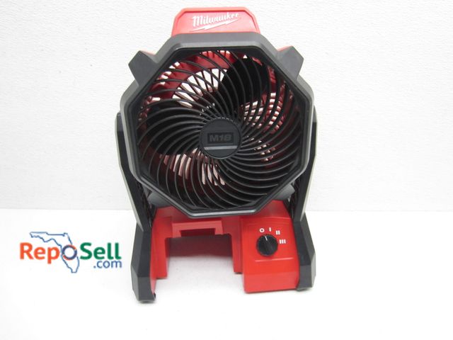 Lot 31-9370 - Milwaukee Jobsite Fan Tool Only - Works