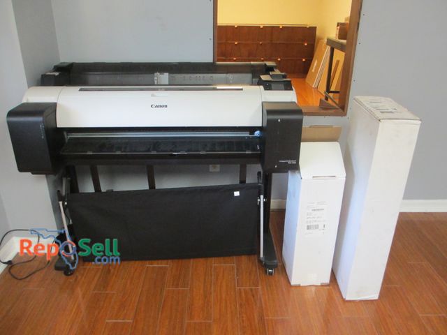 Lot 31-8166 - Canon Image ProGraf TM300 Printer (powers on) with (2) Boxes Paper