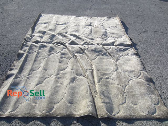 Lot 31-1188 - 8ft x 10ft Safavieh 3D Bahama Area Rug