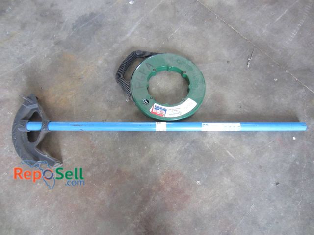 Lot 31-1369 - Greenlee Fish Tape With Cable Reel And An Ideal 3/4 Inch Pipe Bender With Handle. Model 74-028 Handl...