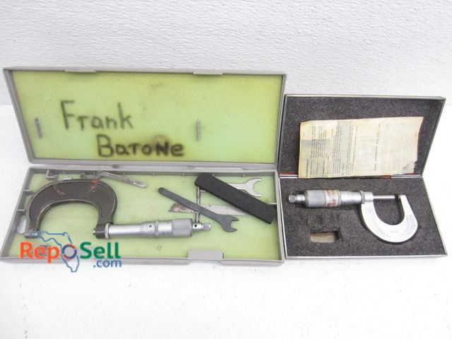 Lot 31-9308 - (2) Micrometers With Cases: Mitutoyo And NSK