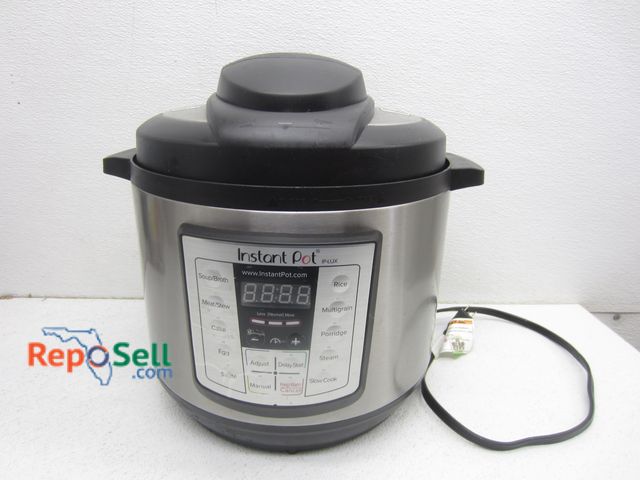 Lot 31-4079 - Instapot Rice Cooker - 8QT, Powers On