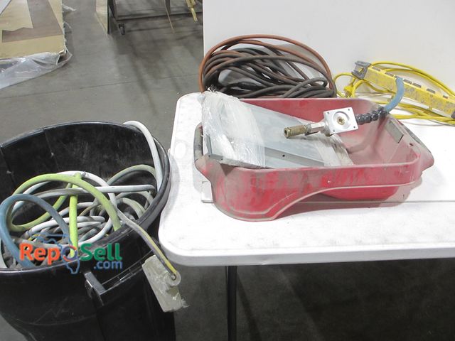 Lot 31-8149 - Lot of Air Hoses, Gauges, Extension Cords, 32gal Trash Can