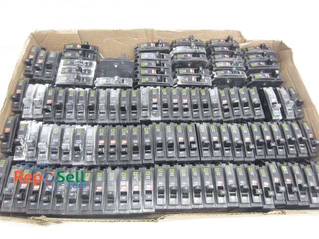 Lot 31-8547 - Approx (105) Square D 120V Breakers