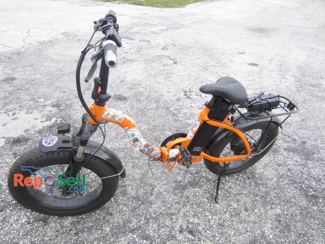 Lot 31-4326 - Orange Cresco E-Bike With 1236 Miles And Charger - Power On, Missing Chain, Untested