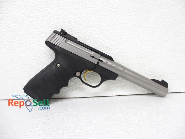 Lot 31-3310 - Browning Buck Mark .22LR Pistol, 5.5" Barrel, (1) Mag, Hard Case - SN 515ZX331xx