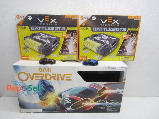Lot 31-2086 - Anki Overdrive Starter Kit &amp; (2) Minotaur Battle Bots
