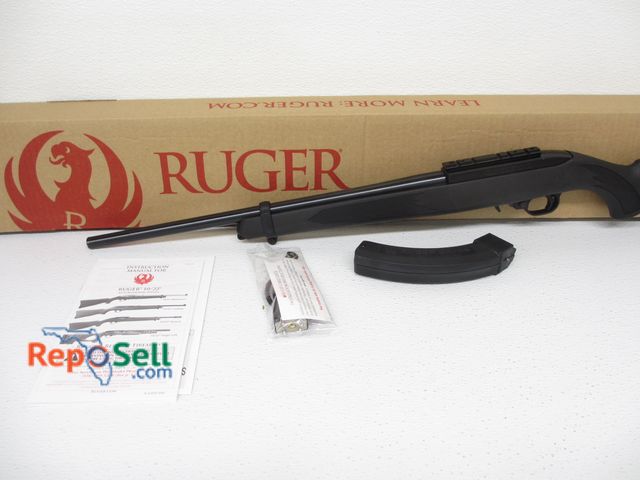 Lot 31-3351 - New in Box Ruger 10/22 .22LR Rifle with (1) 25rnd Mag, 18.5" Barrel