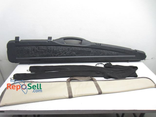 Lot 31-7170 - (2) Long Gun cases.