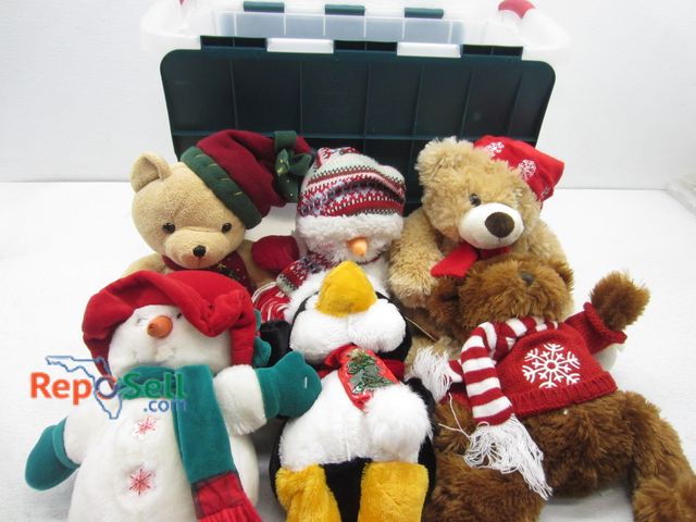 Lot 31-9135 - (13) Stuffed Animals with Tote - Most Christmas